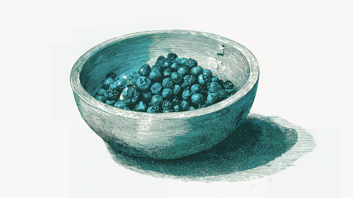 Bowl of pepper Black pepper to absorb nutrients